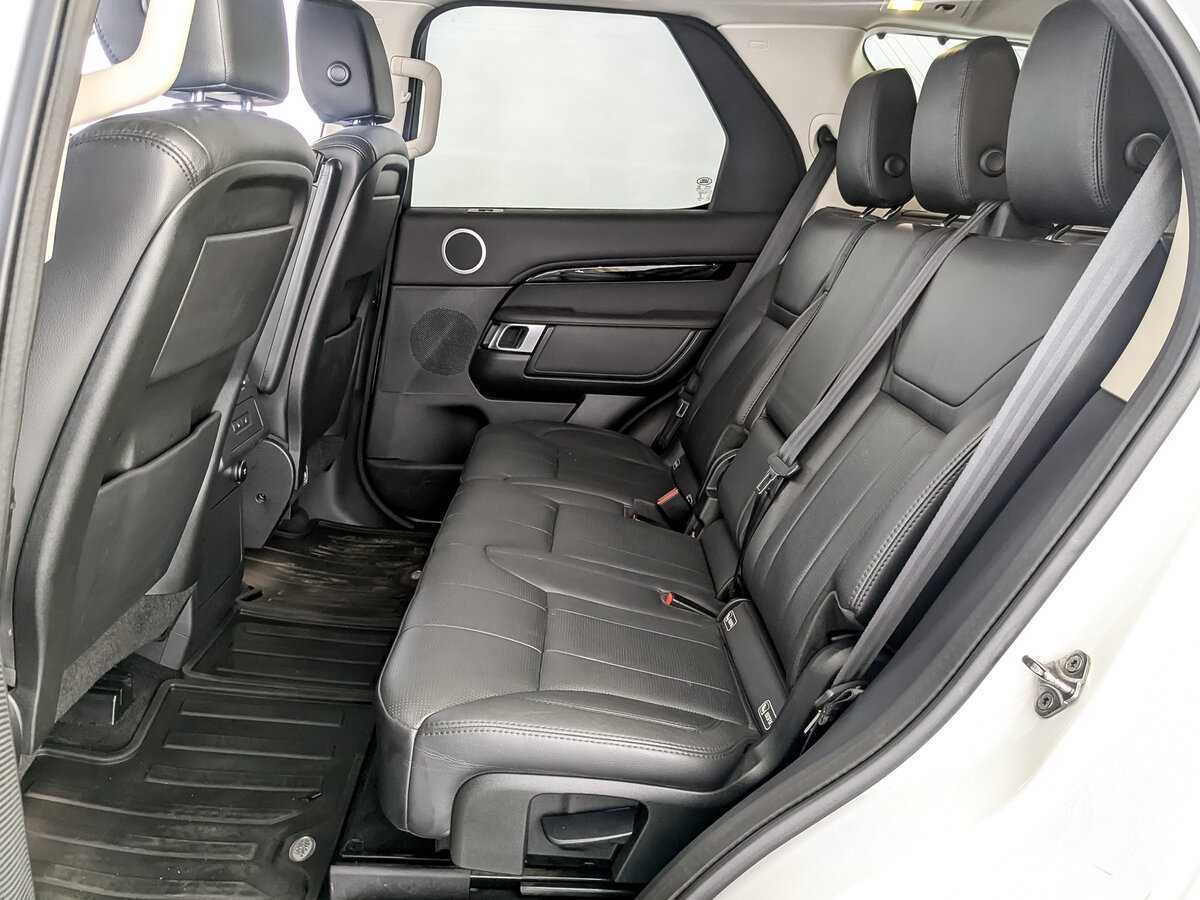 Купить Land Rover Discovery с пробегом. Фото: #11