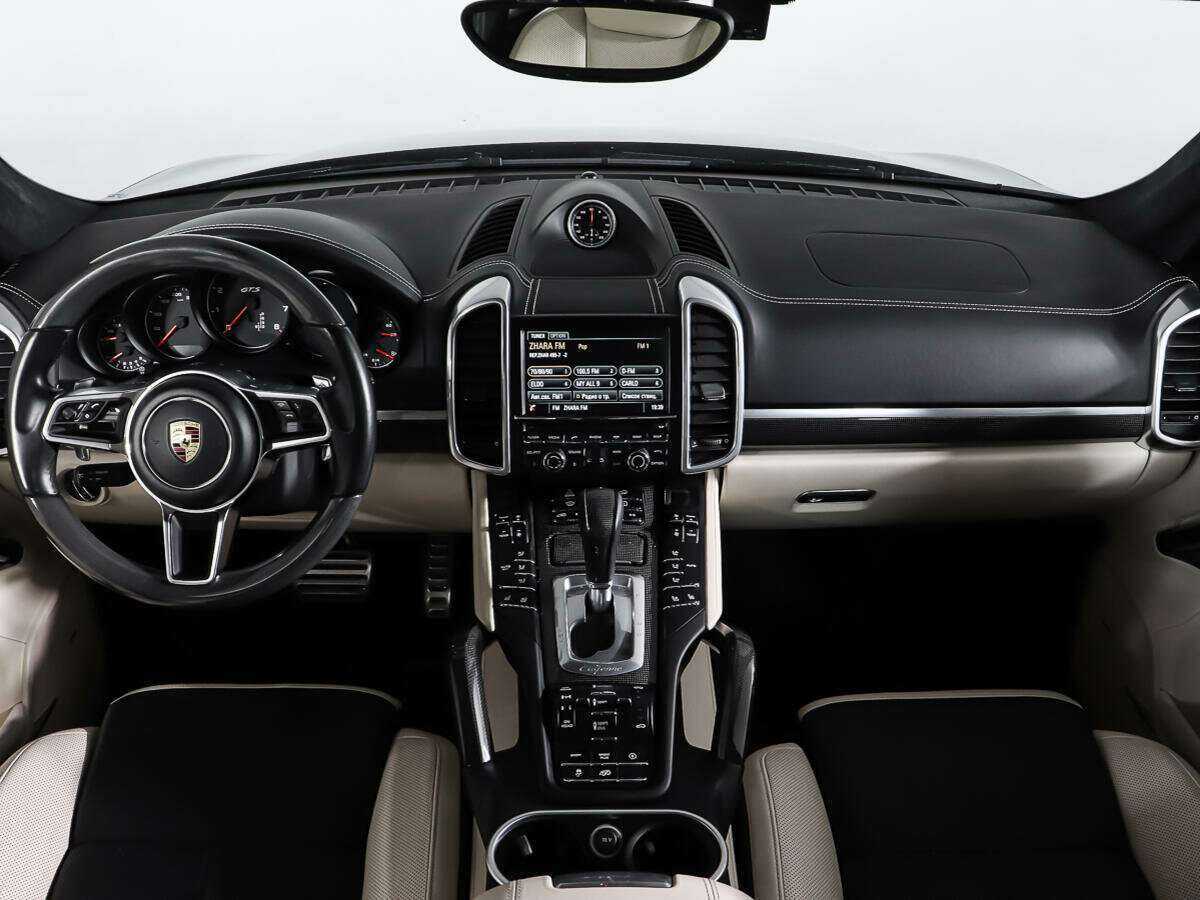 Купить Porsche Cayenne с пробегом. Фото: #12