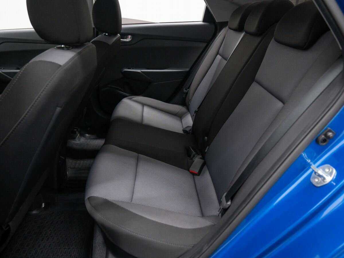 Купить Hyundai Solaris с пробегом. Фото: #10
