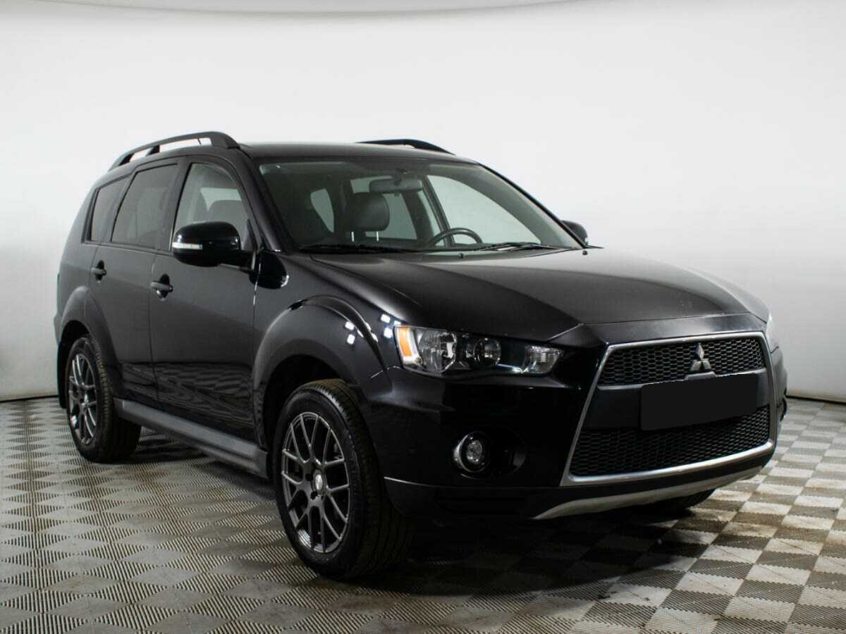 Купить Mitsubishi Outlander с пробегом. Фото: #2