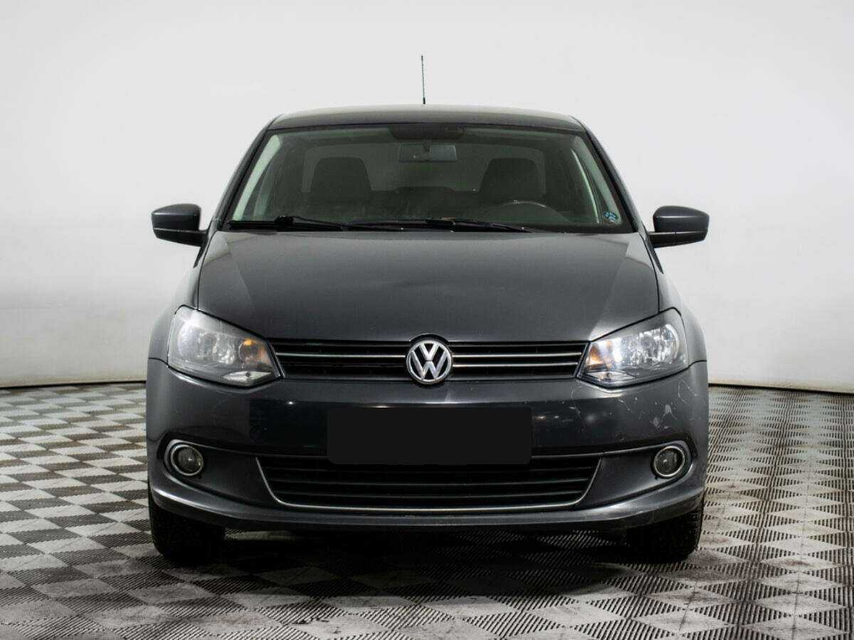Купить Volkswagen Polo с пробегом. Фото: #1