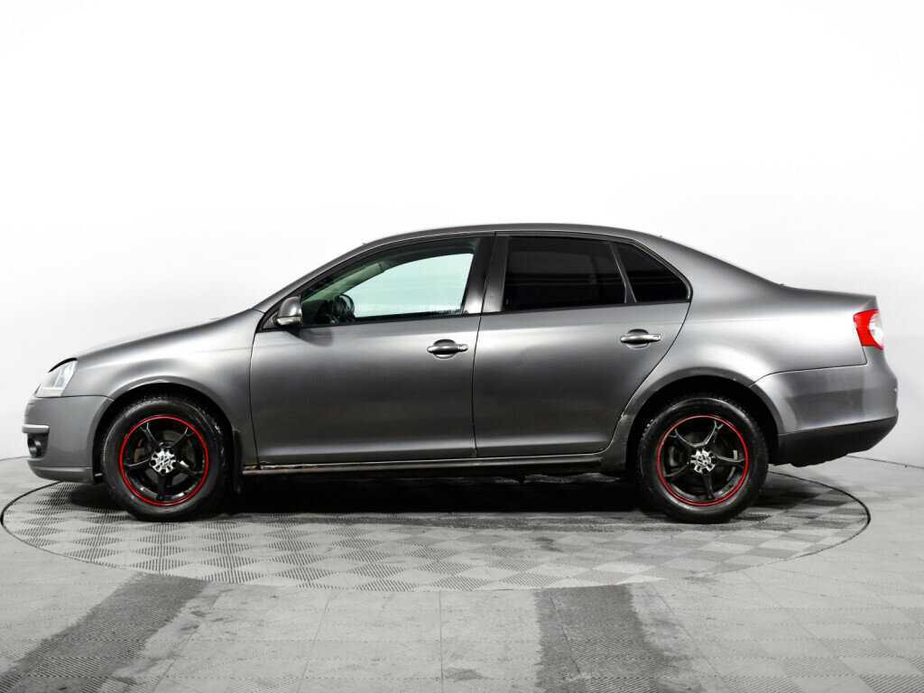 Купить Volkswagen Jetta с пробегом. Фото: #7