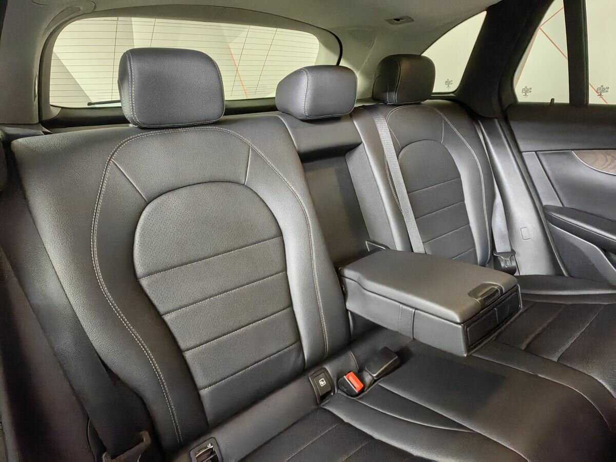 Купить Mercedes-Benz GLC с пробегом. Фото: #12