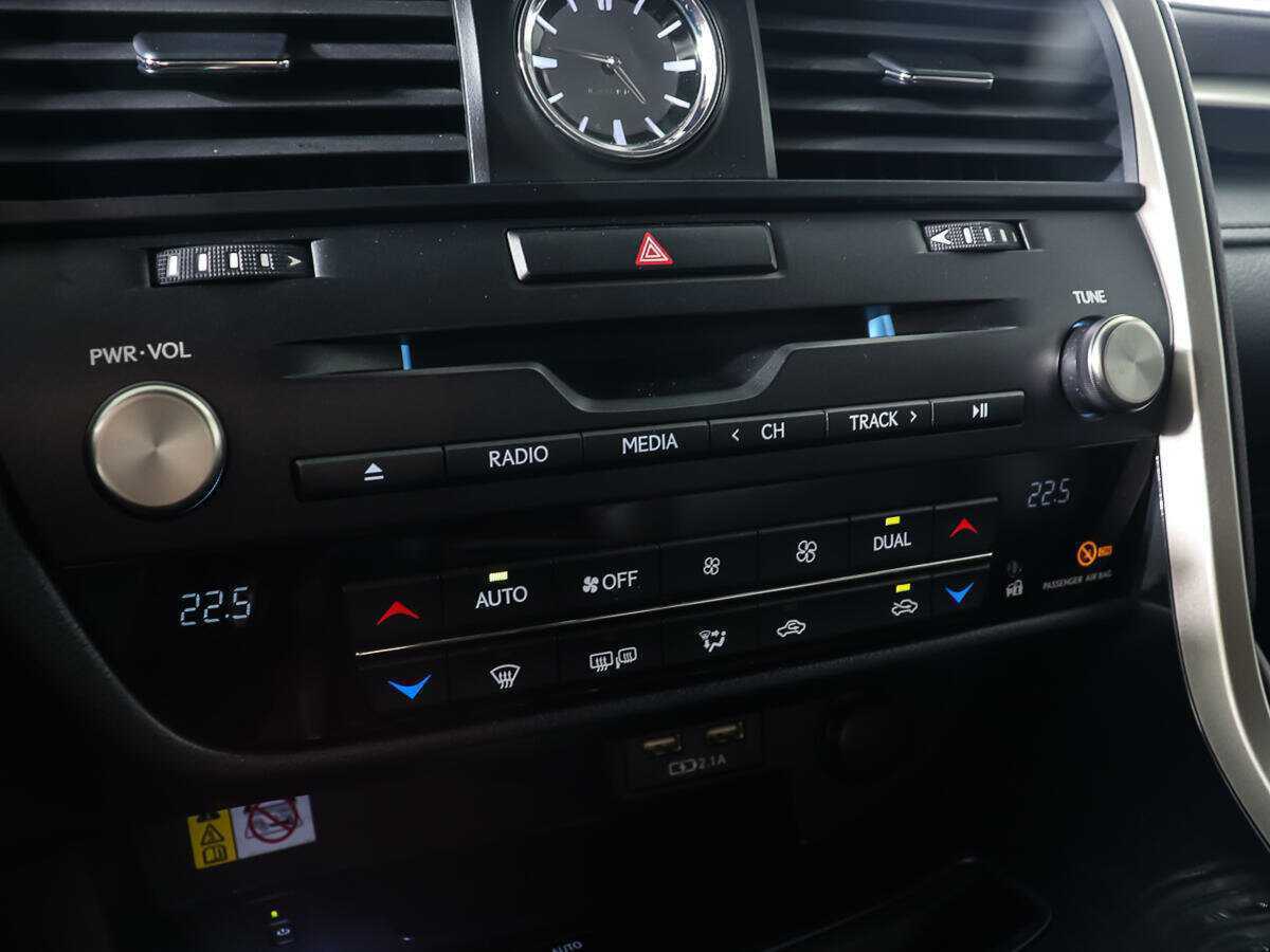 Купить Lexus RX с пробегом. Фото: #18