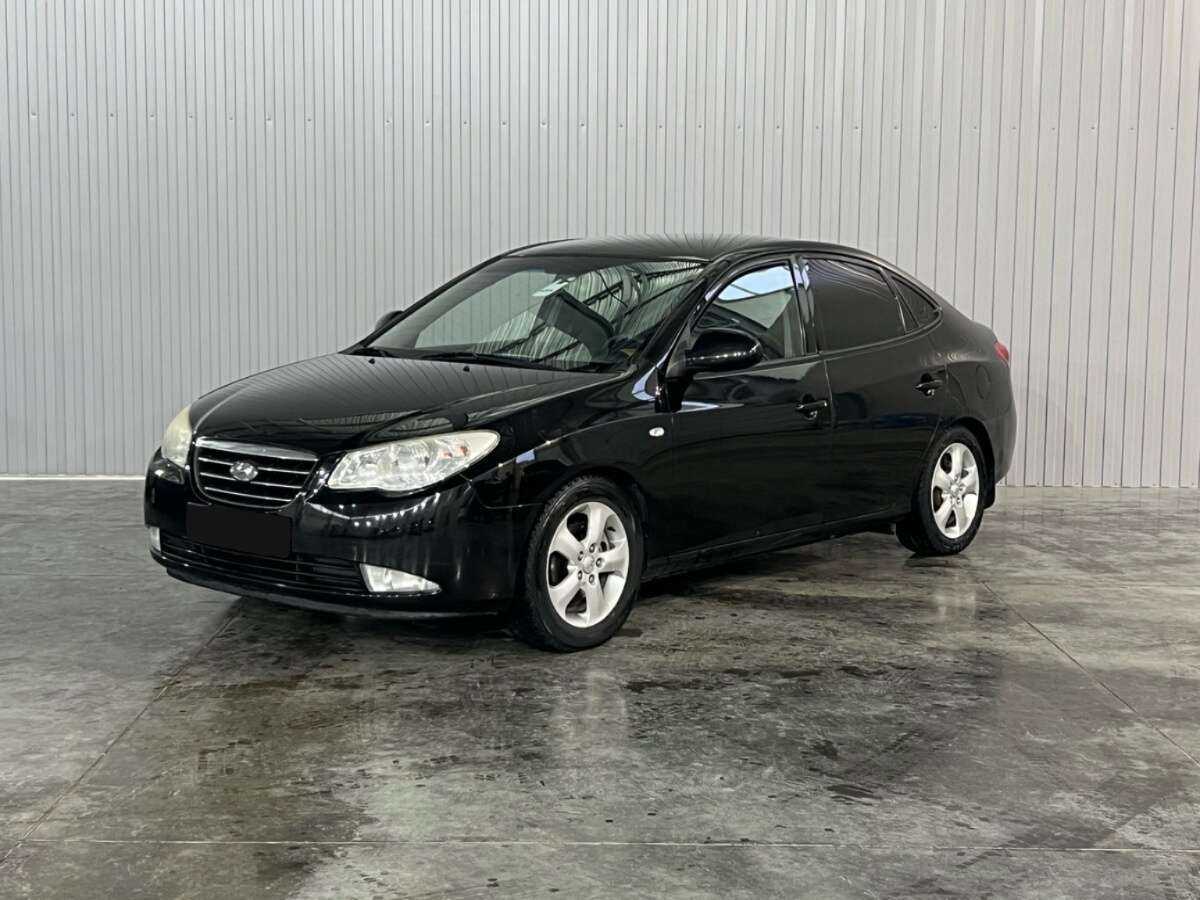 Купить Hyundai Elantra с пробегом. Фото: #0