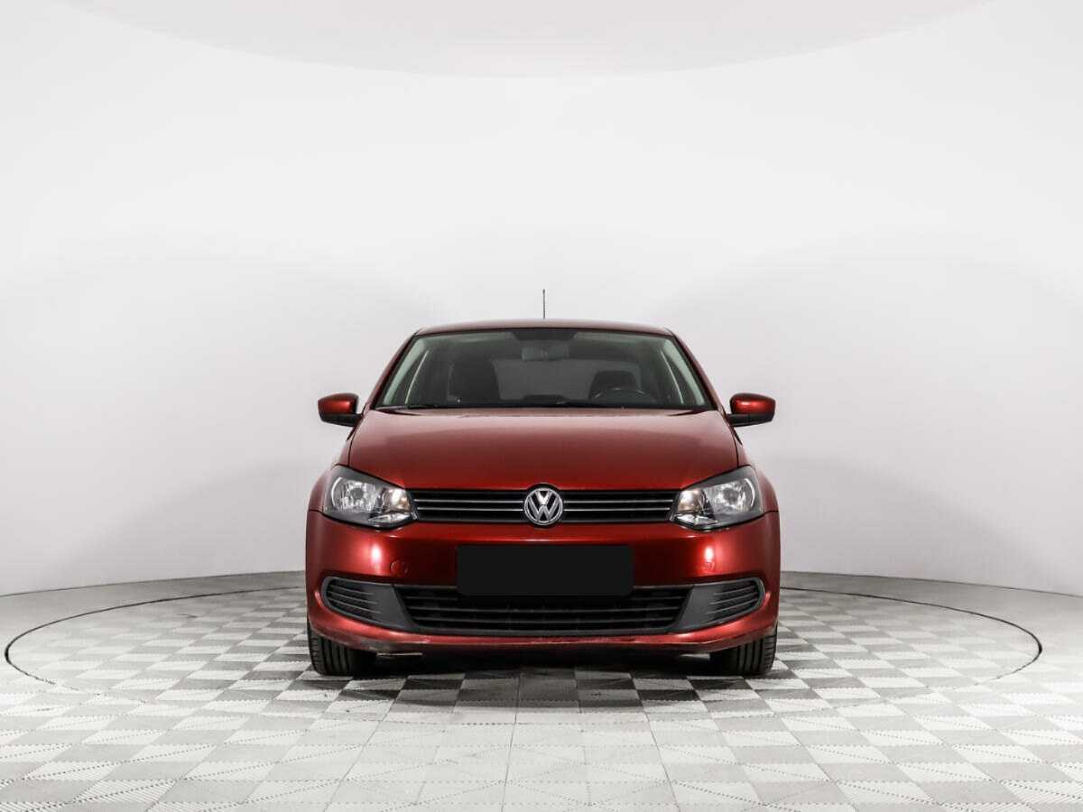 Купить Volkswagen Polo с пробегом. Фото: #1