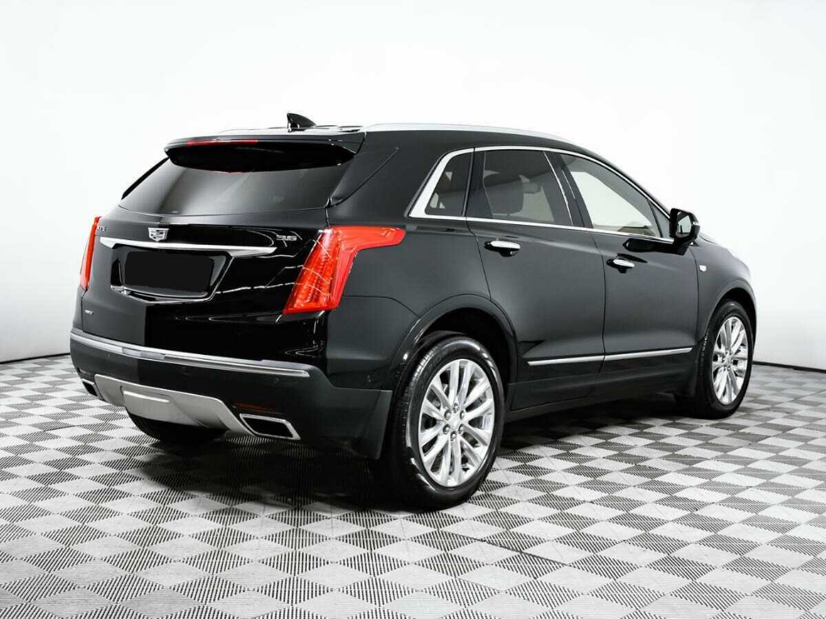 Купить Cadillac XT5 с пробегом. Фото: #4