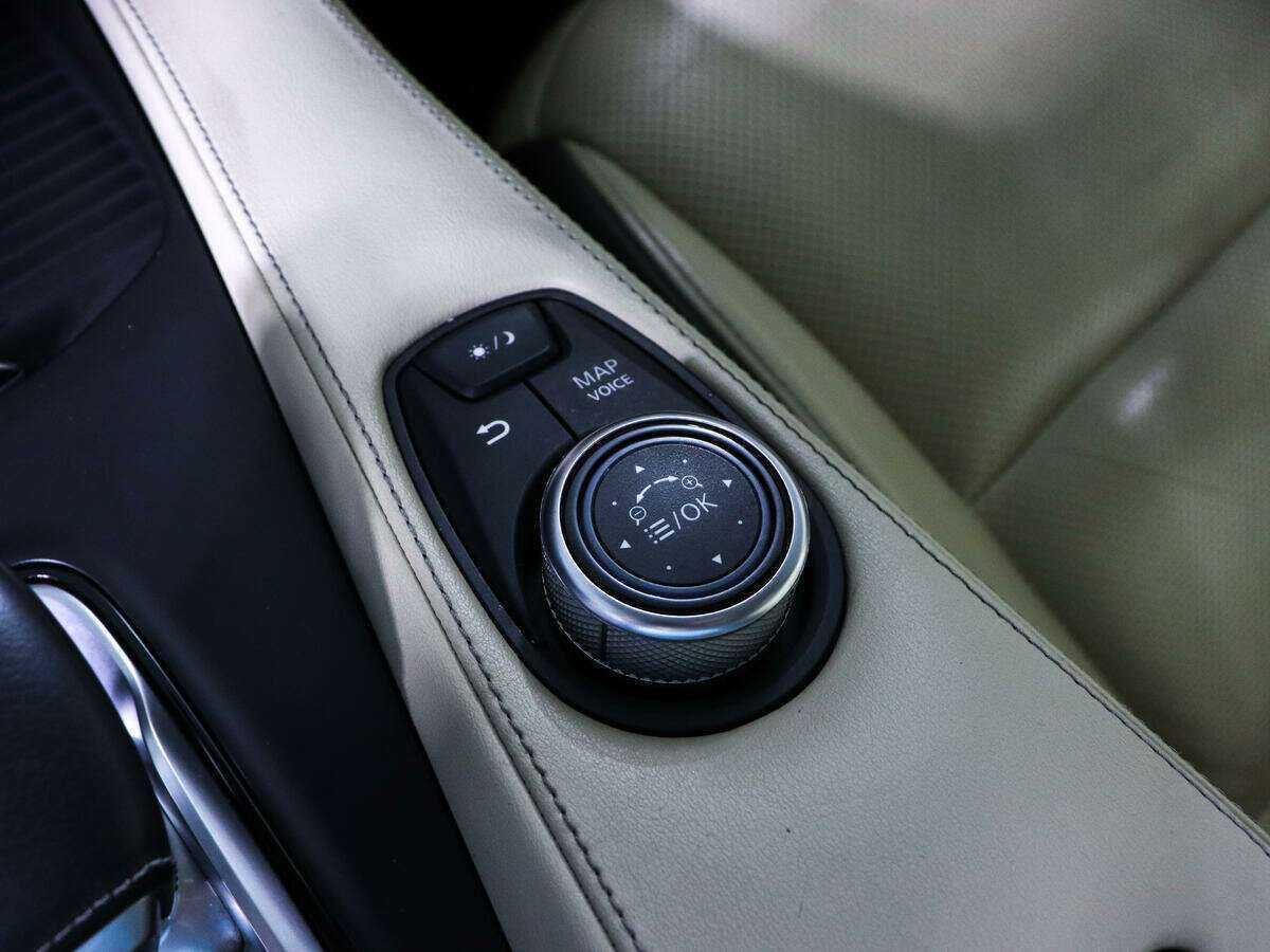 Купить Infiniti QX50 с пробегом. Фото: #19