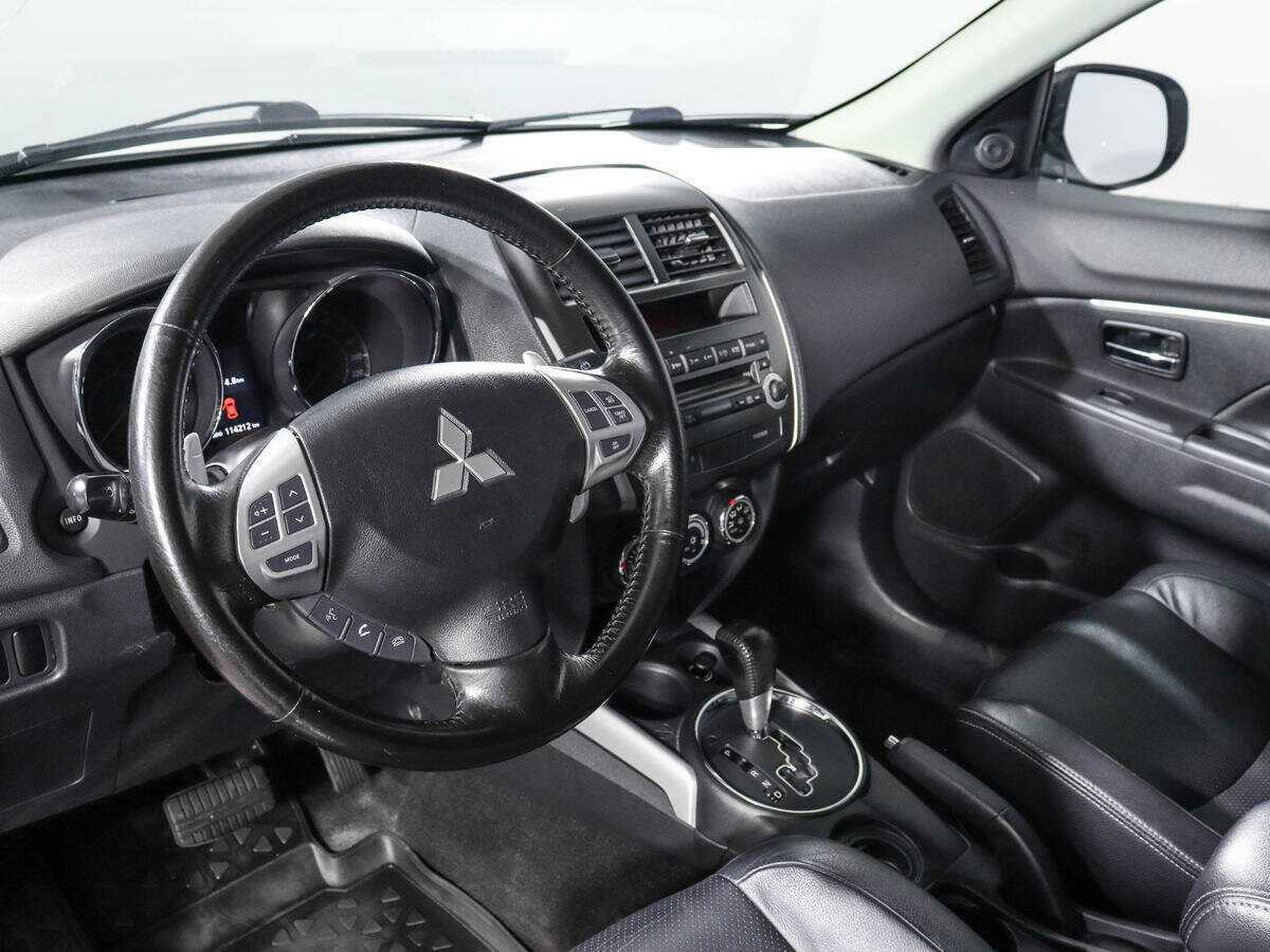 Купить Mitsubishi ASX с пробегом. Фото: #11