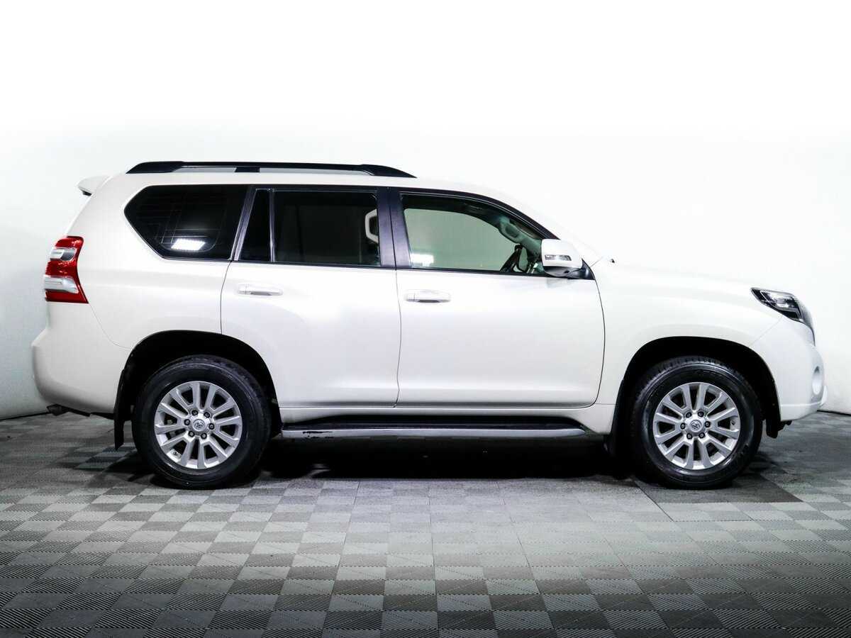 Купить Toyota Land Cruiser Prado с пробегом. Фото: #3