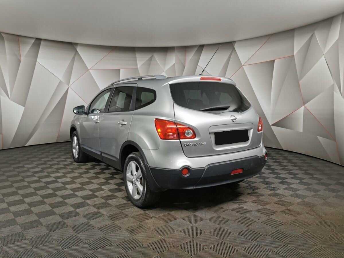 Купить Nissan Qashqai+2 с пробегом. Фото: #3