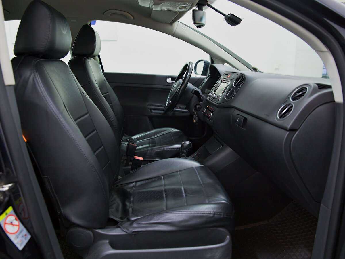 Купить Volkswagen Golf Plus с пробегом. Фото: #10
