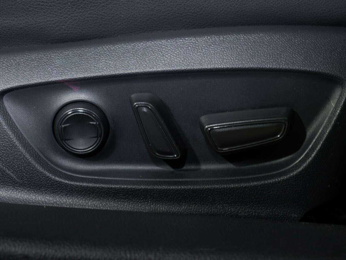 Купить Toyota Camry с пробегом. Фото: #14