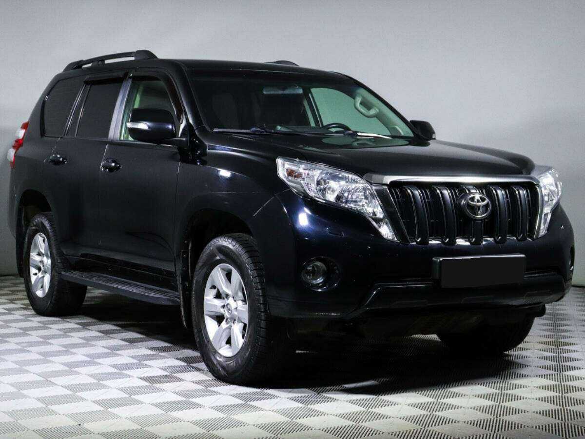 Купить Toyota Land Cruiser Prado с пробегом. Фото: #2