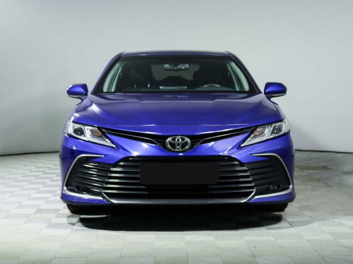 Купить Toyota Camry с пробегом. Фото: #1