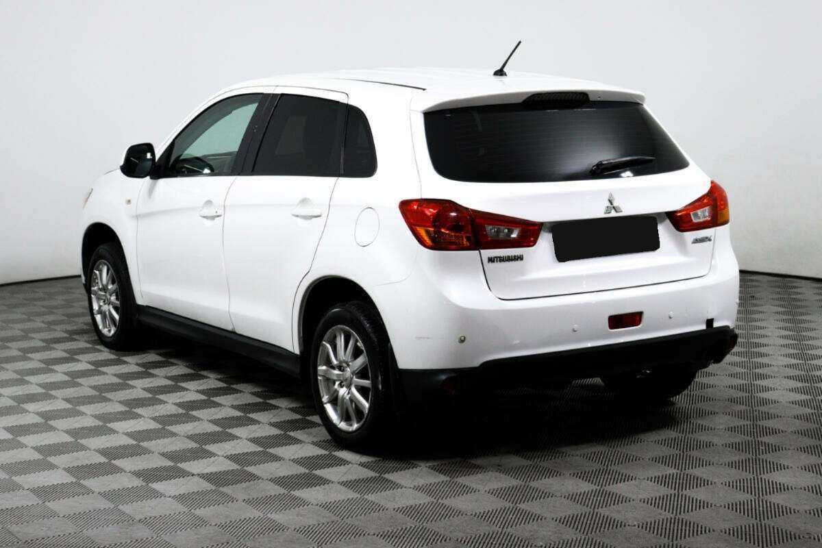 Купить Mitsubishi ASX с пробегом. Фото: #6