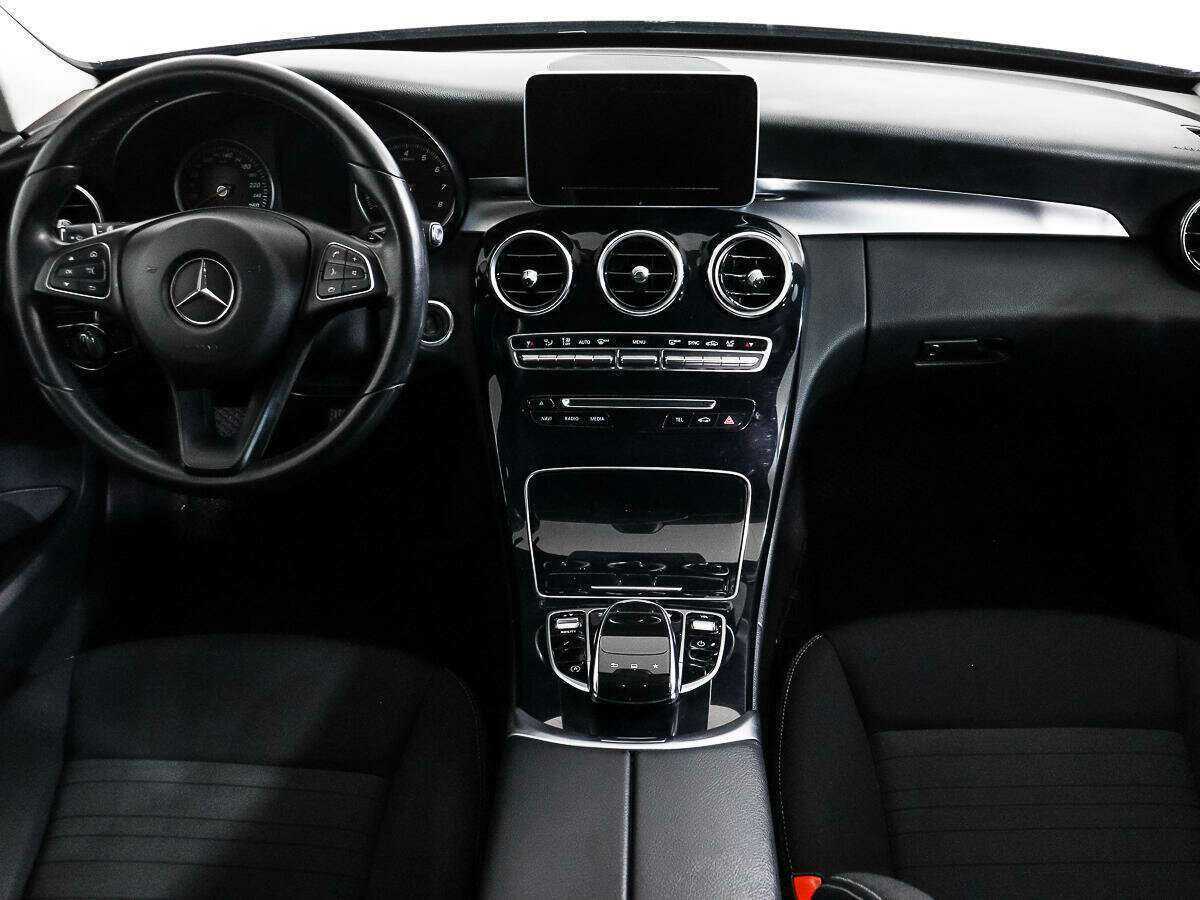 Купить Mercedes-Benz C-Класс с пробегом. Фото: #13