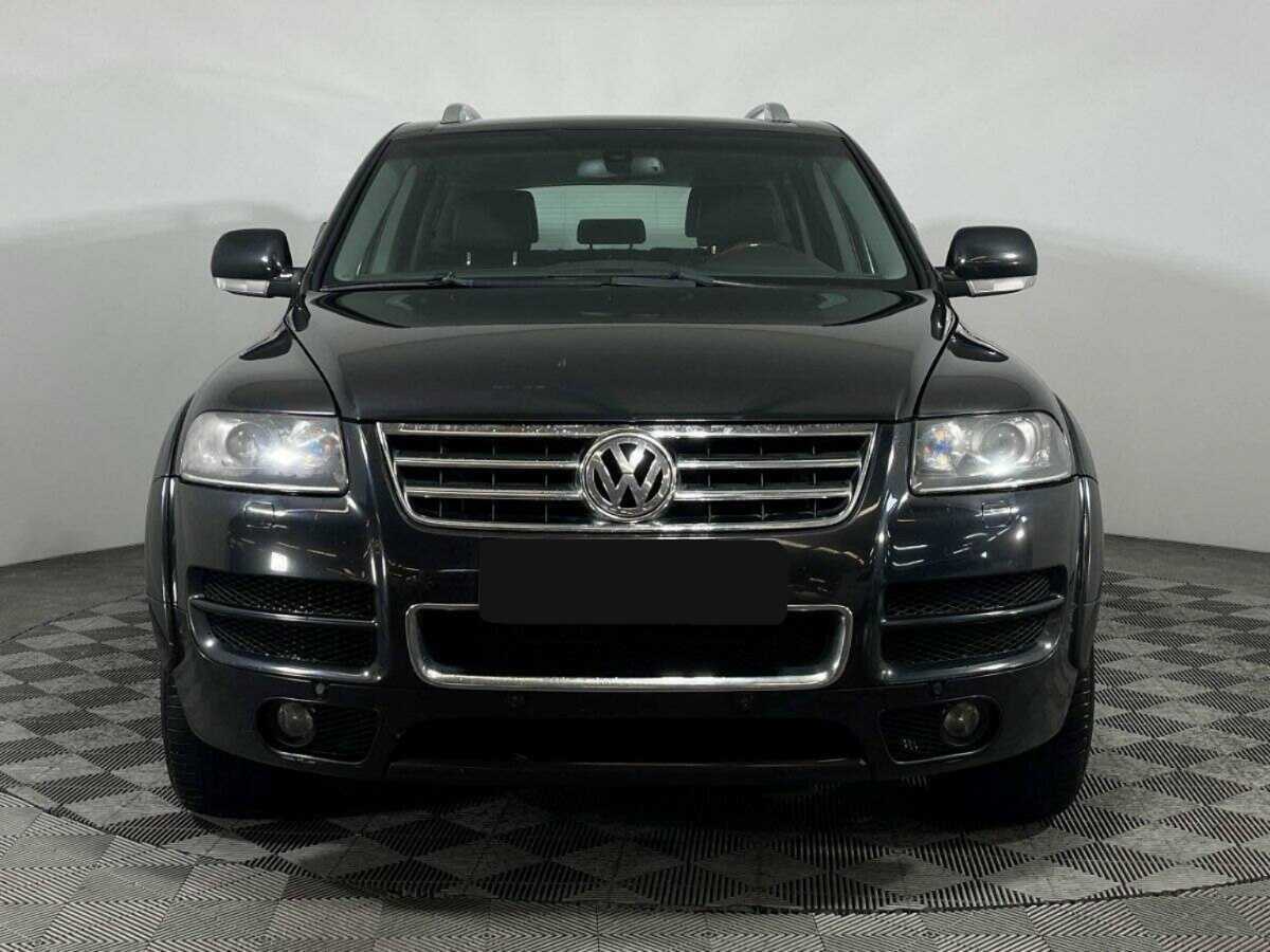 Купить Volkswagen Touareg с пробегом. Фото: #1