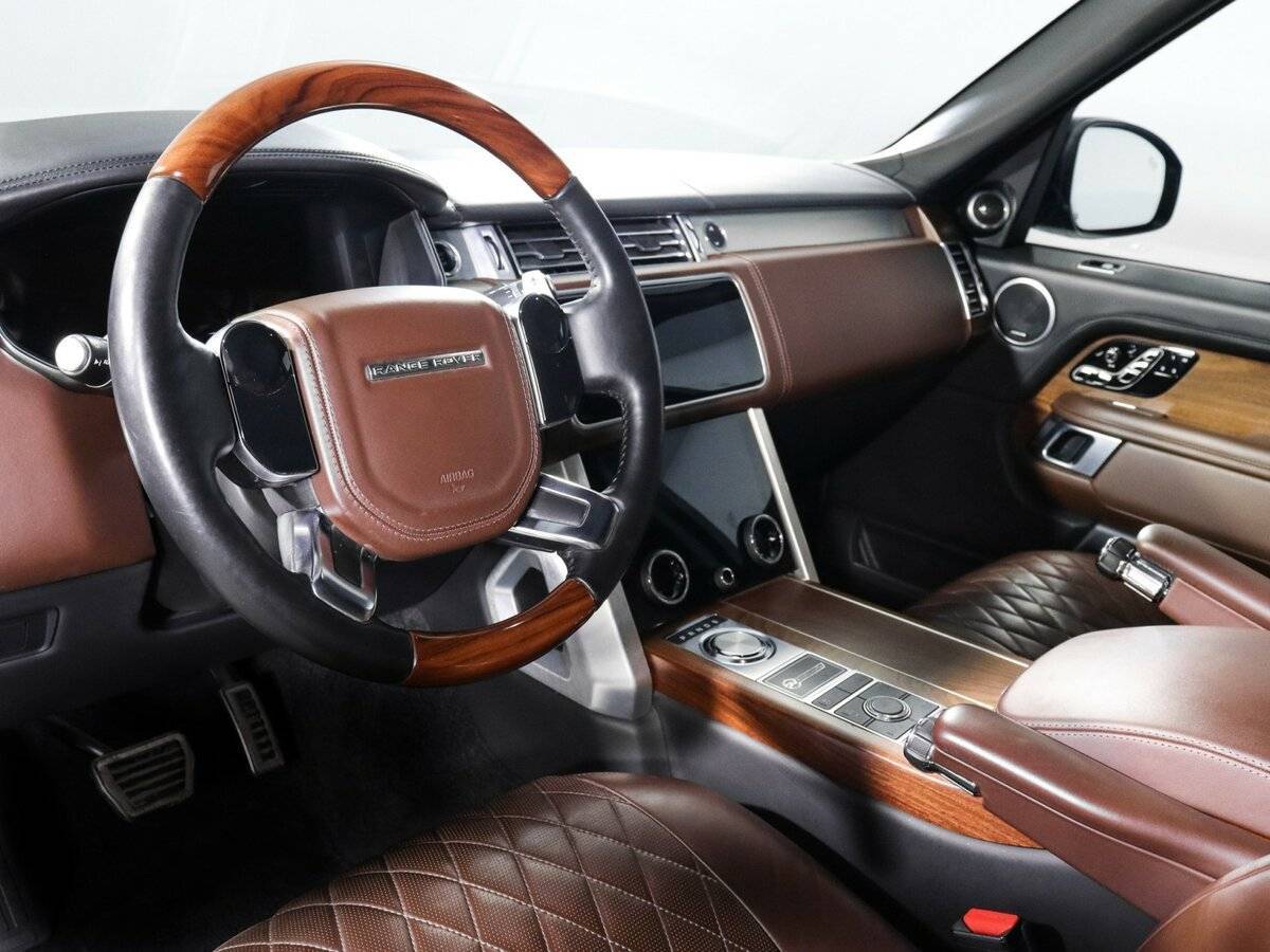 Купить Land Rover Range Rover с пробегом. Фото: #10