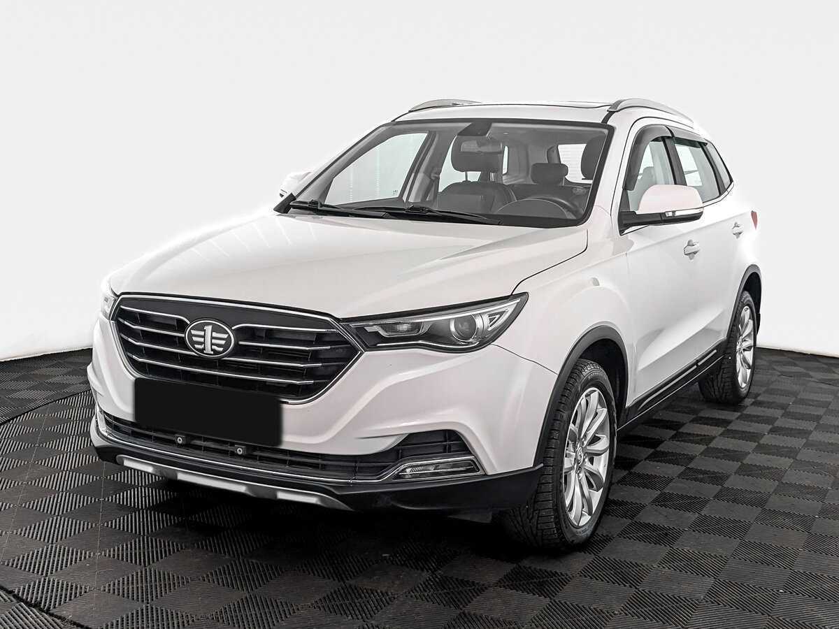 Купить FAW Besturn X40 с пробегом. Посмотреть фото