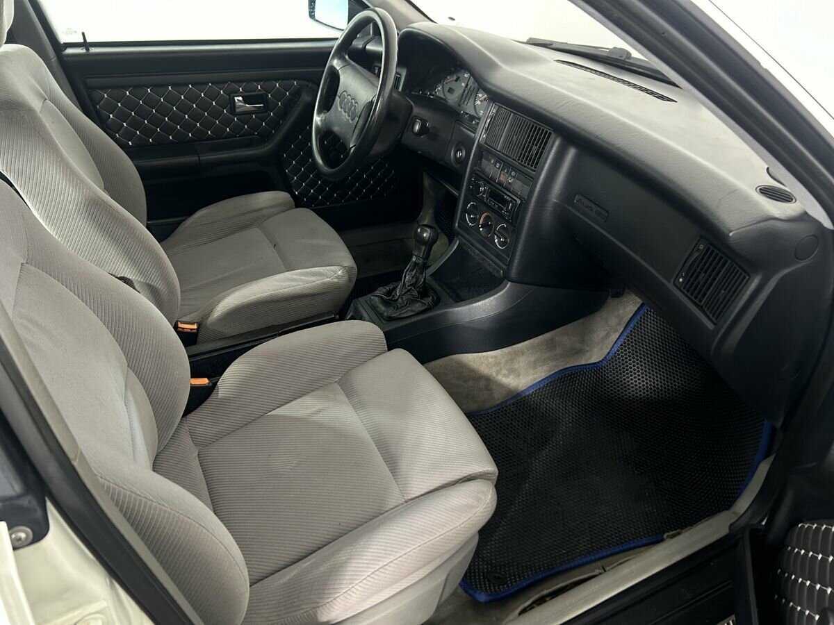 Купить Audi 80 с пробегом. Фото: #13