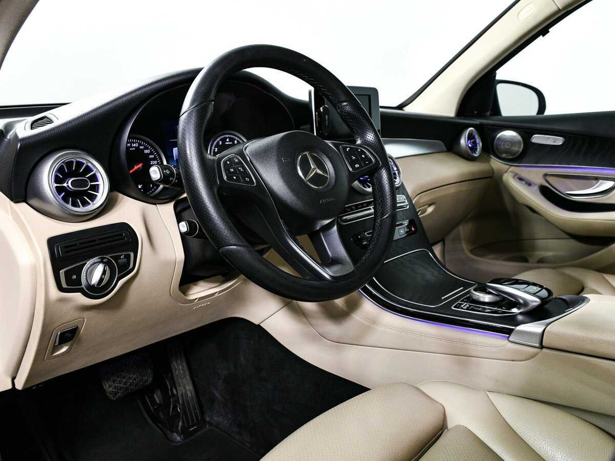 Купить Mercedes-Benz GLC с пробегом. Фото: #12