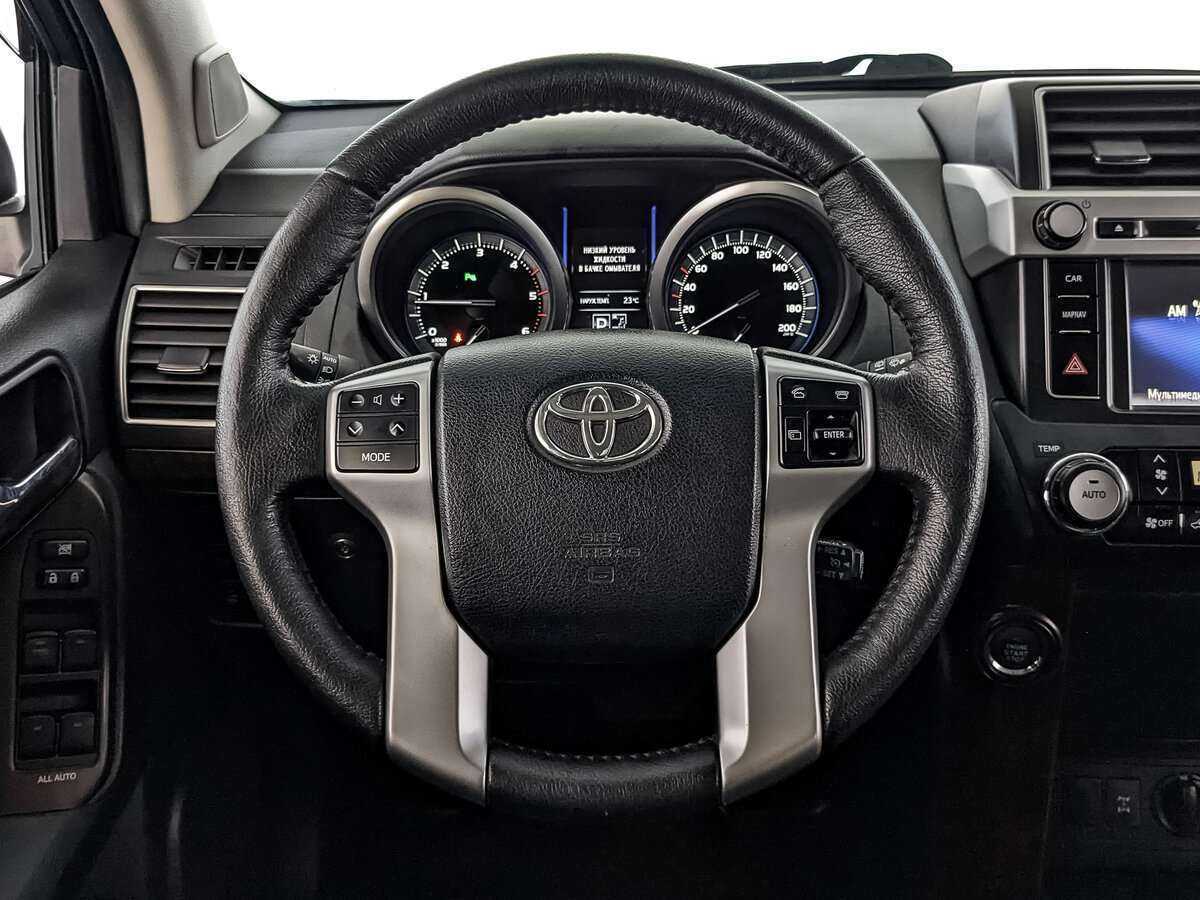 Купить Toyota Land Cruiser Prado с пробегом. Фото: #18