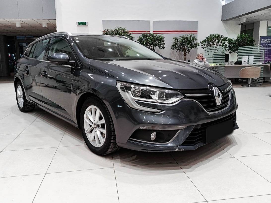 Купить Renault Megane с пробегом. Фото: #2