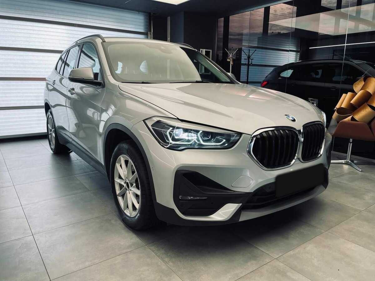 Купить BMW X1 с пробегом. Фото: #2