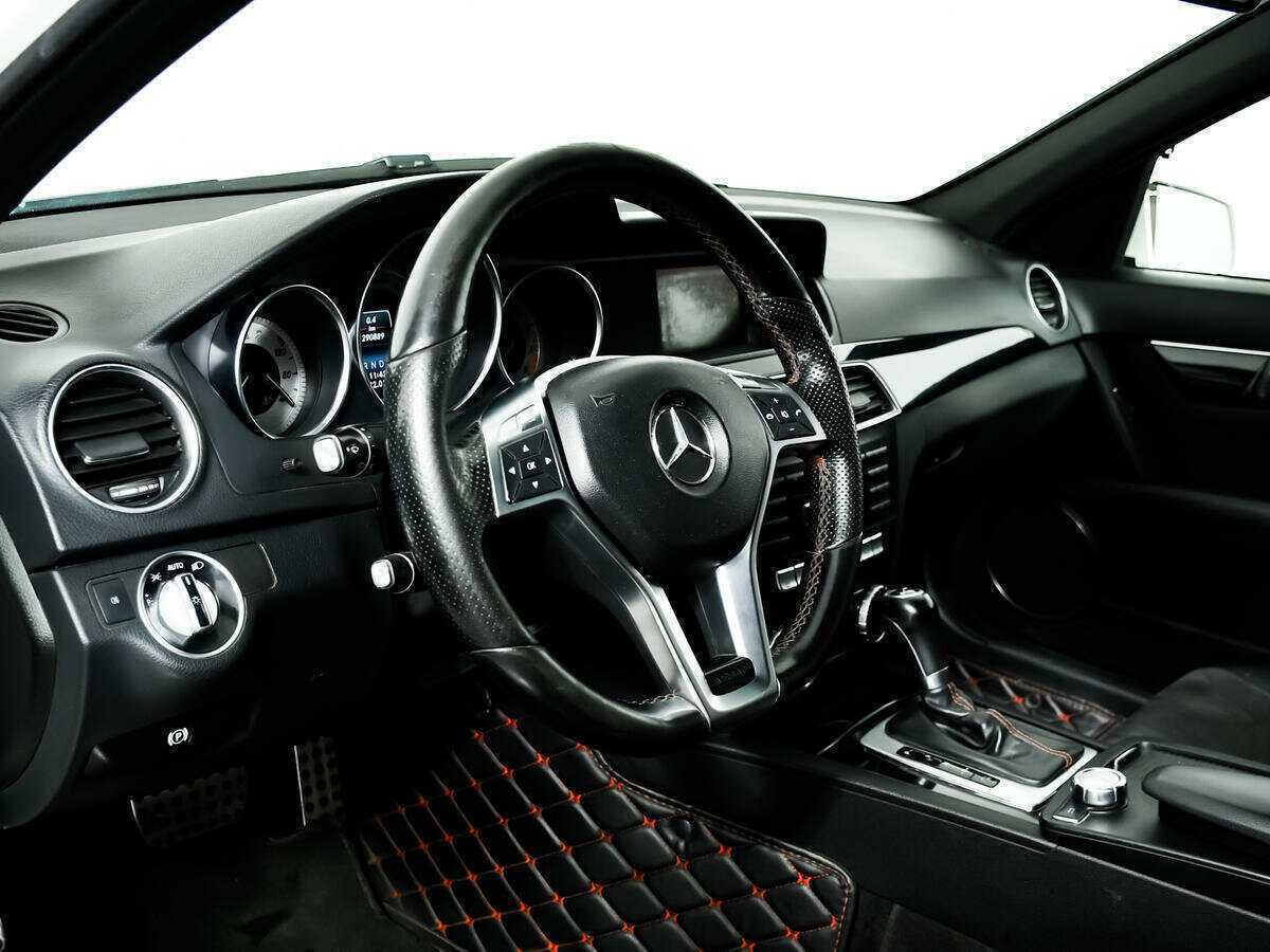 Купить Mercedes-Benz C-Класс с пробегом. Фото: #12