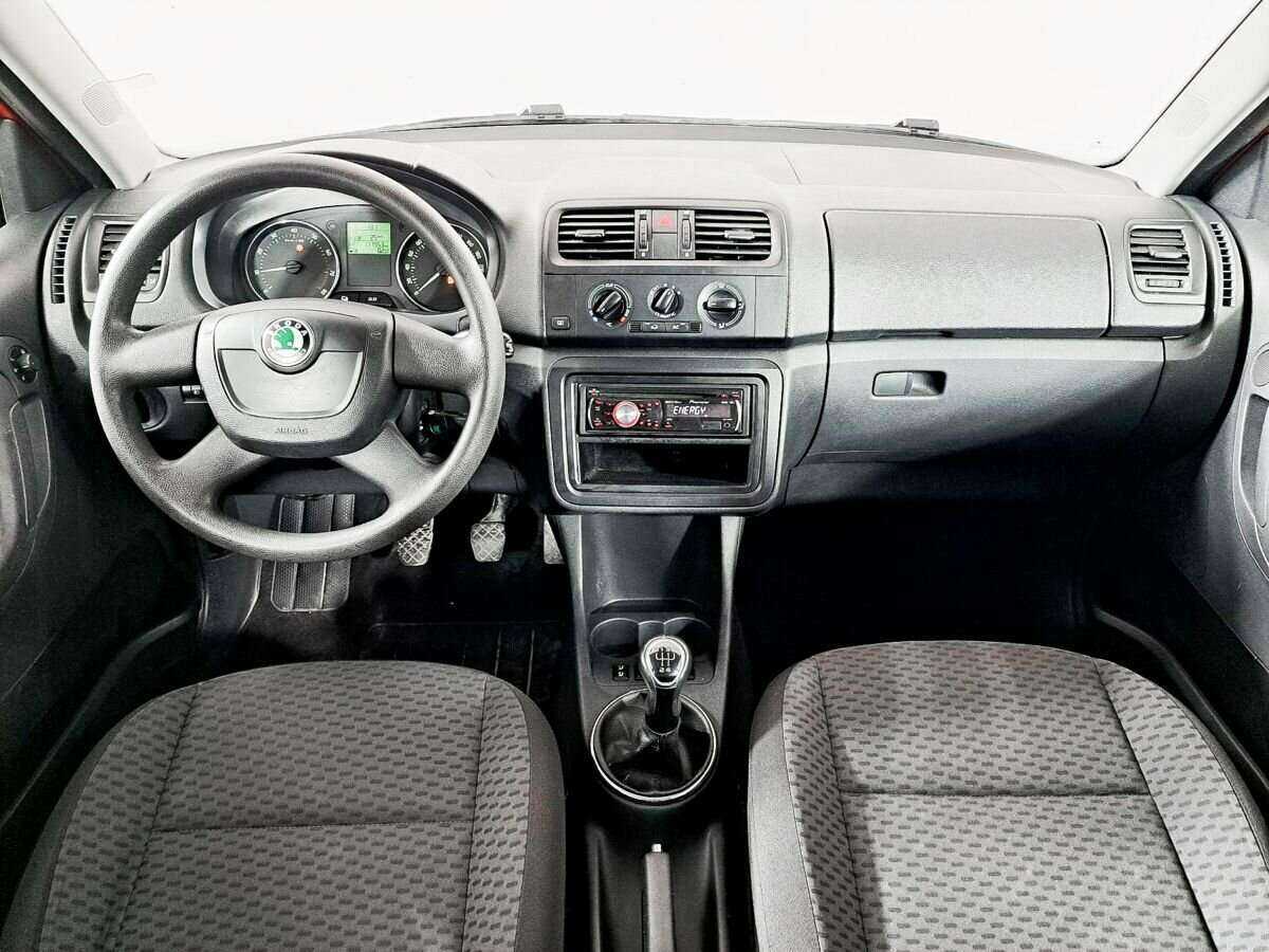 Купить Skoda Fabia с пробегом. Фото: #11