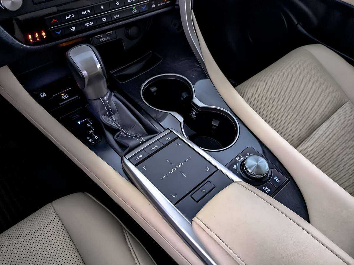 Купить Lexus RX с пробегом. Фото: #24