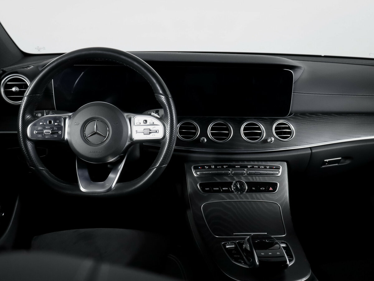Купить Mercedes-Benz E-Класс с пробегом. Фото: #11