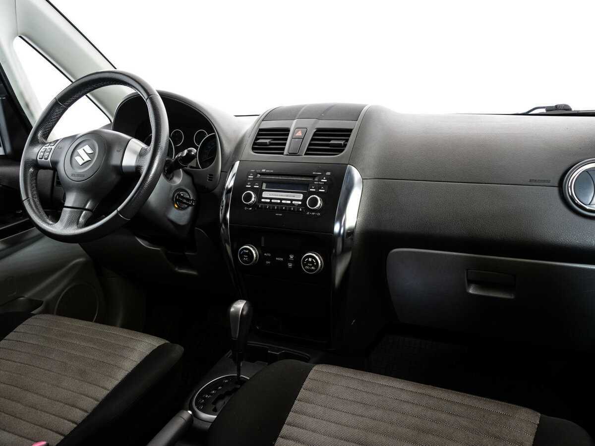 Купить Suzuki SX4 с пробегом. Фото: #6