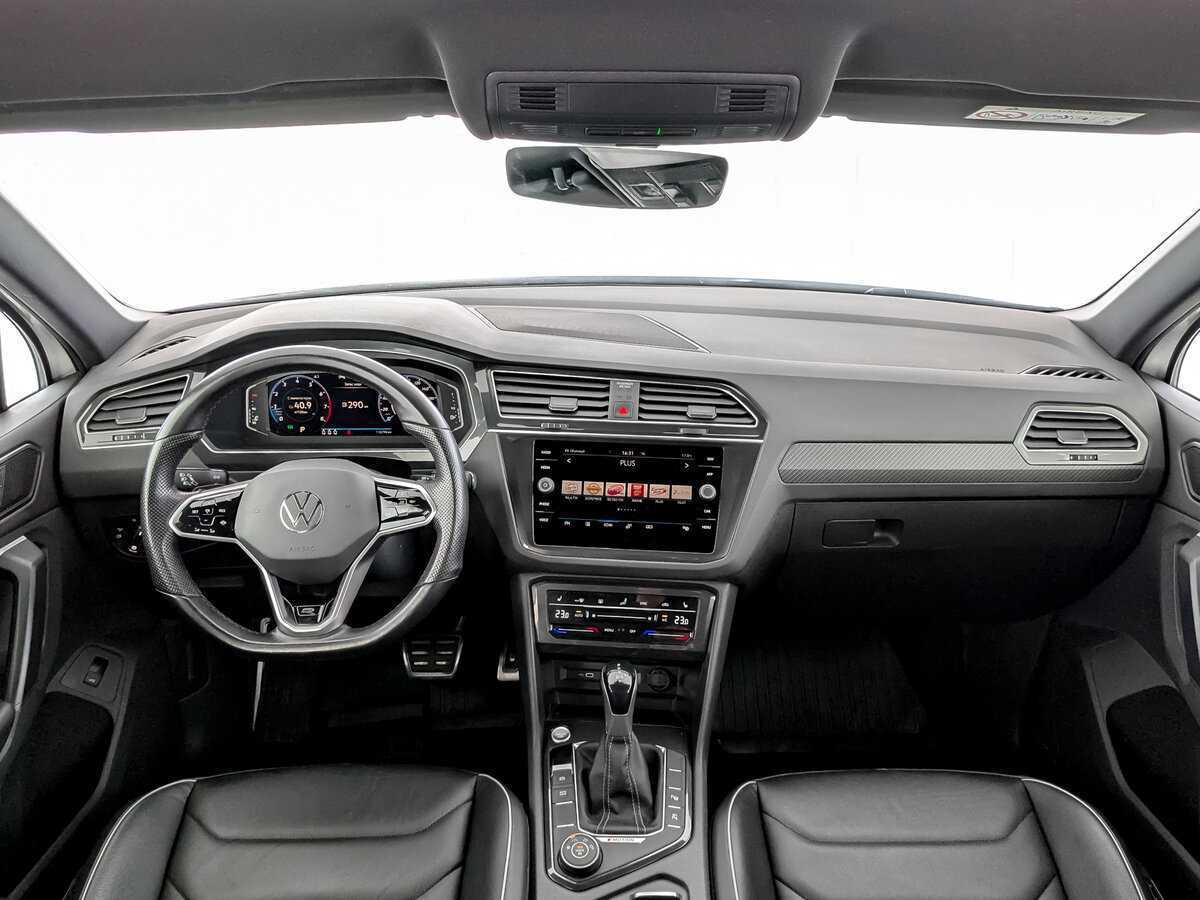 Купить Volkswagen Tiguan с пробегом. Фото: #13