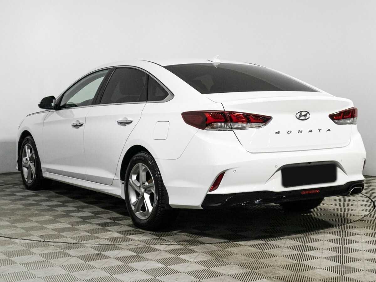 Купить Hyundai Sonata с пробегом. Фото: #6