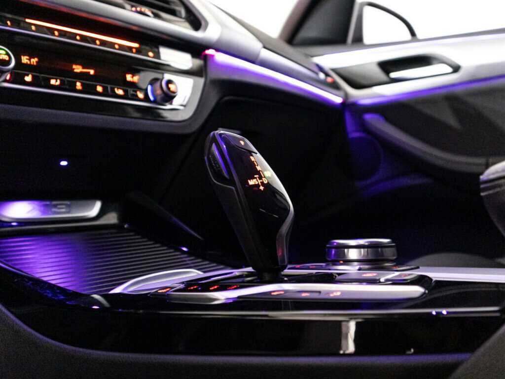 Купить BMW X3 с пробегом. Фото: #23