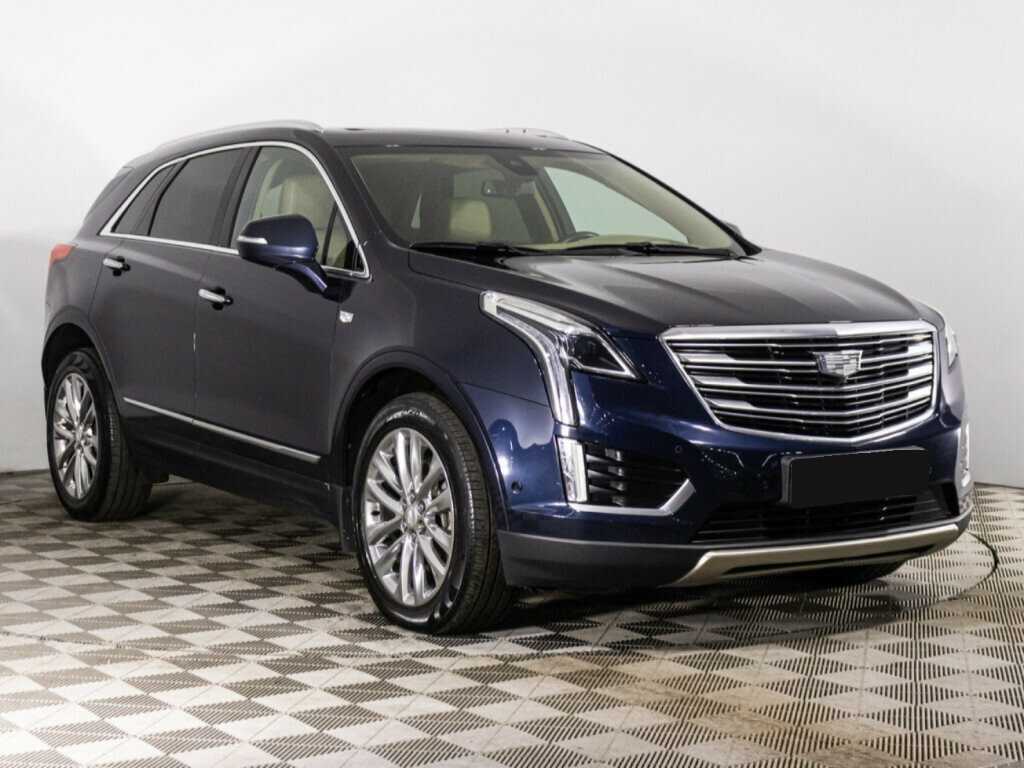 Купить Cadillac XT5 с пробегом. Фото: #2