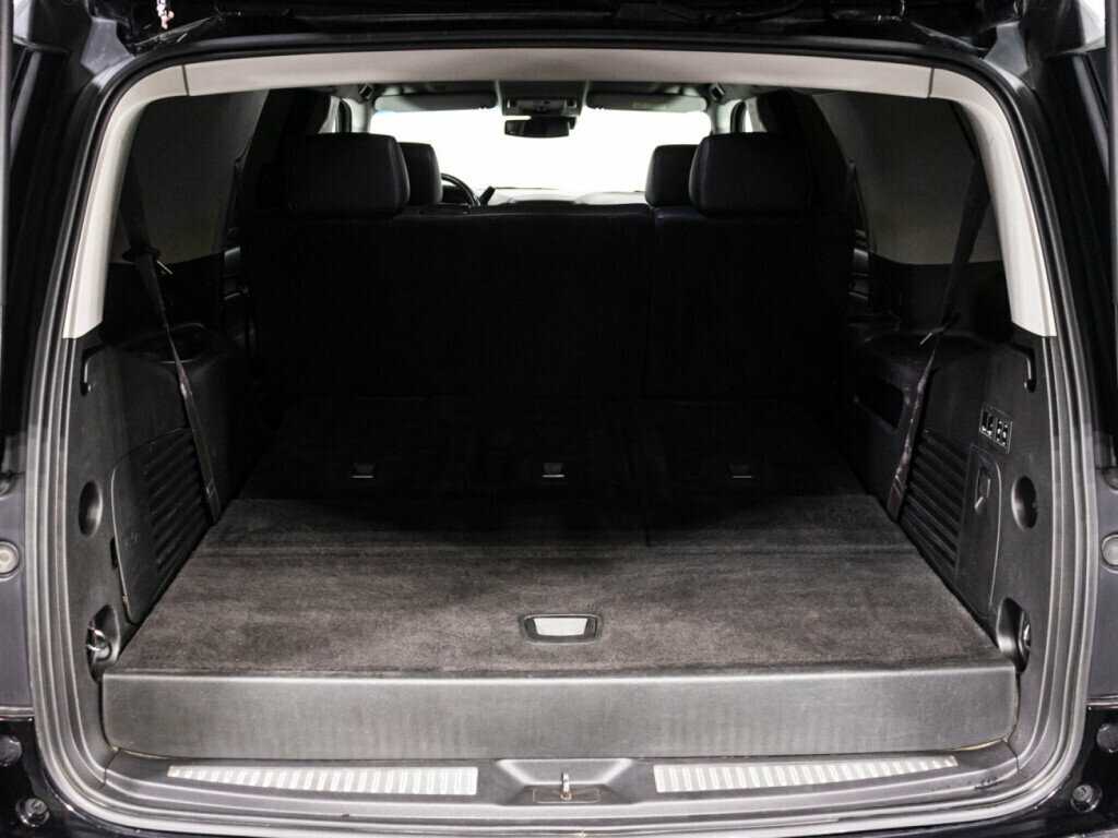Купить Chevrolet Tahoe с пробегом. Фото: #11