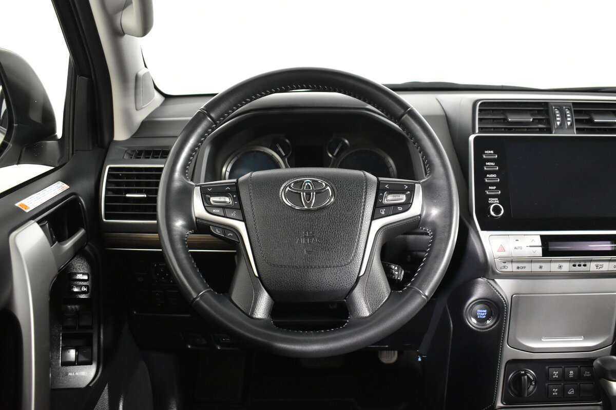 Купить Toyota Land Cruiser Prado с пробегом. Фото: #12