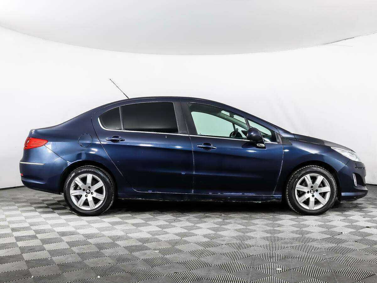 Купить Peugeot 408 с пробегом. Фото: #3