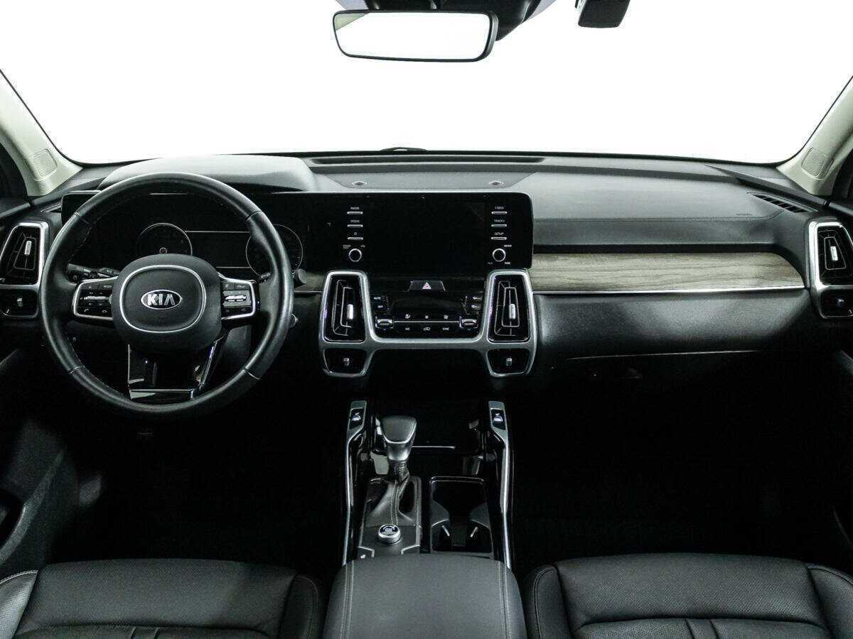 Купить Kia Sorento с пробегом. Фото: #12