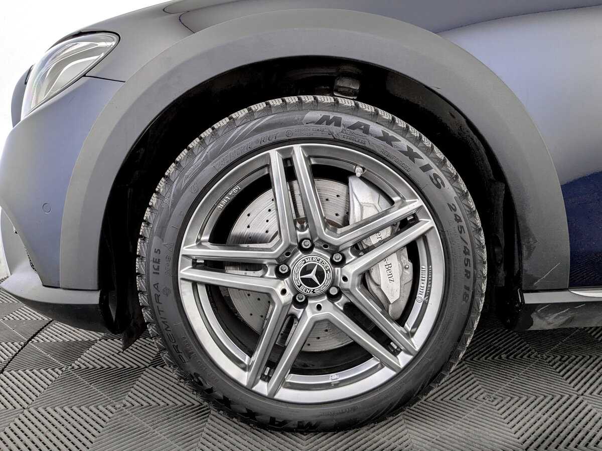 Купить Mercedes-Benz E-Класс с пробегом. Фото: #17