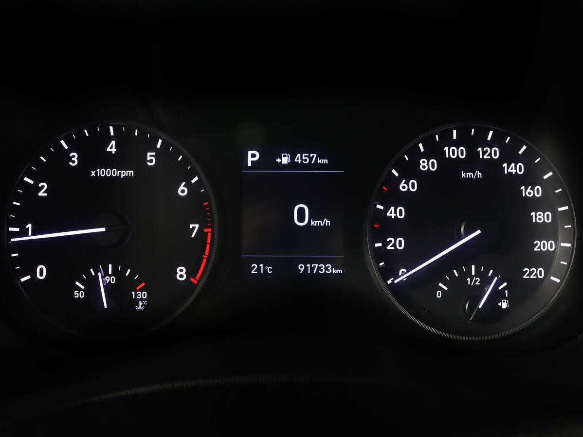 Купить Hyundai Solaris с пробегом. Фото: #8