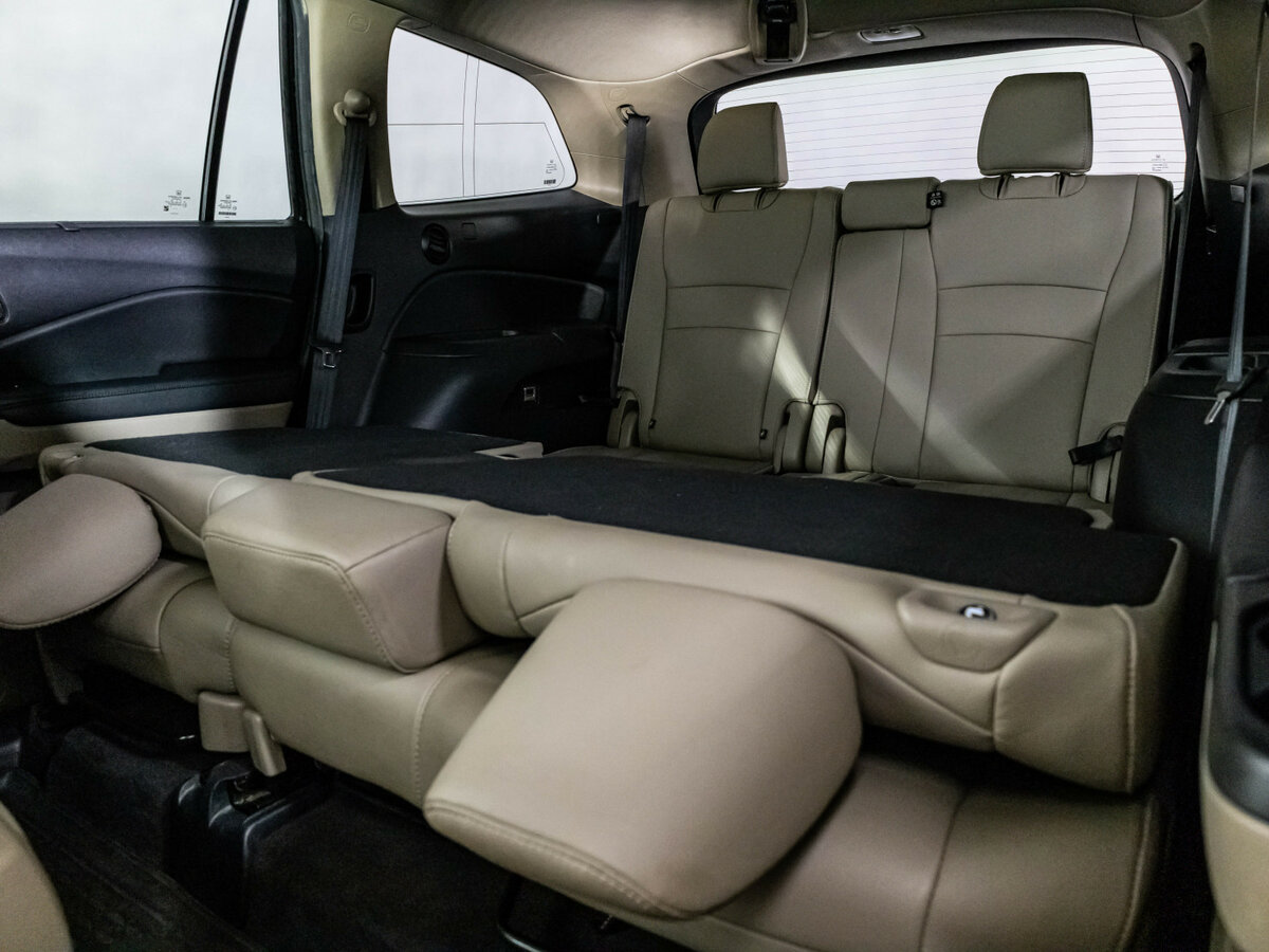 Купить Honda Pilot с пробегом. Фото: #20