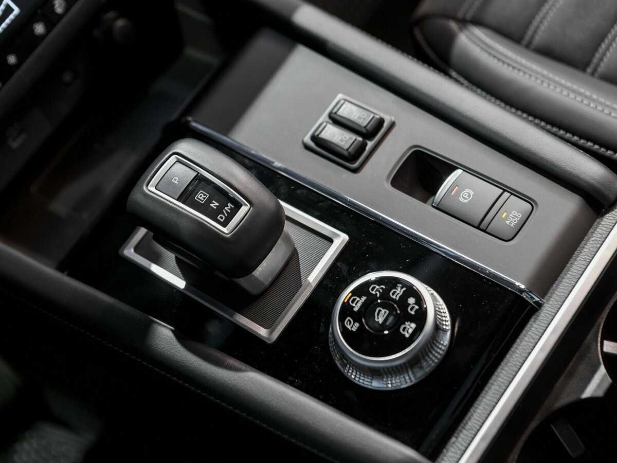 Купить Mitsubishi Outlander с пробегом. Фото: #21