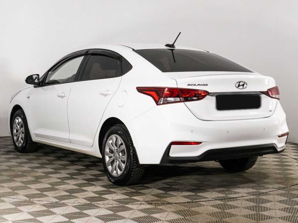 Купить Hyundai Solaris с пробегом. Фото: #6