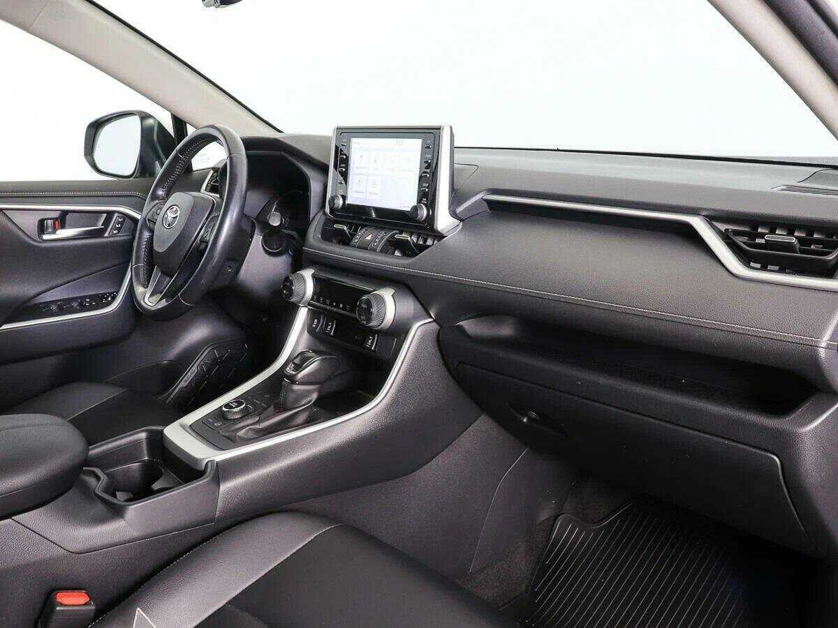 Купить Toyota RAV4 с пробегом. Фото: #8