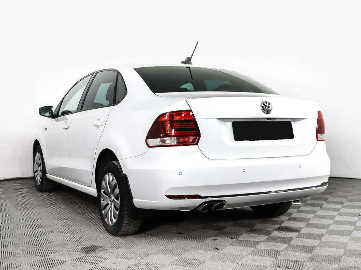 Купить Volkswagen Polo с пробегом. Фото: #6