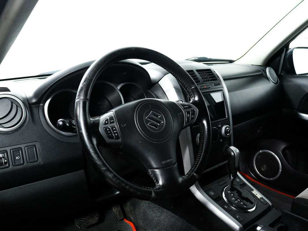 Купить Suzuki Grand Vitara с пробегом. Фото: #12